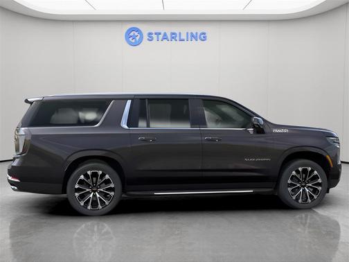 2025 Chevrolet Suburban 4WD High Country