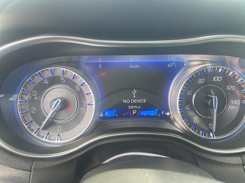 2022 Chrysler 300 Touring