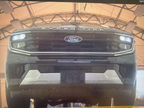 Black Metallic 2025 Ford Expedition Max Platinum