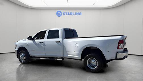 2022 RAM 3500 Tradesman Crew Cab 4x4 8' Box