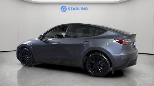 Midnight Silver Metallic 2022 Tesla Model Y Long Range Dual Motor All-Wheel Drive