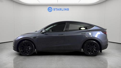 Midnight Silver Metallic 2022 Tesla Model Y Long Range Dual Motor All-Wheel Drive