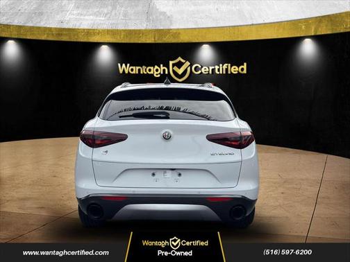 2022 Alfa Romeo Stelvio Ti