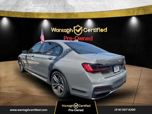 2022 BMW 740 i xDrive