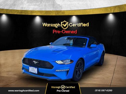 2022 Ford Mustang EcoBoost
