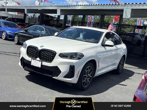 2023 BMW X4 xDrive30i