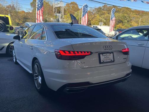 2023 Audi A4 45 S line Premium Plus