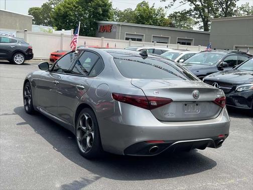2018 Alfa Romeo Giulia Ti Sport