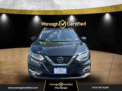 2022 Nissan Rogue Sport SV