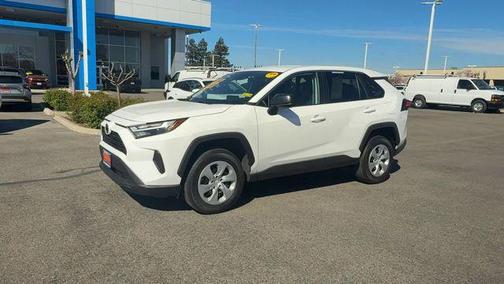 2024 Toyota RAV4 LE