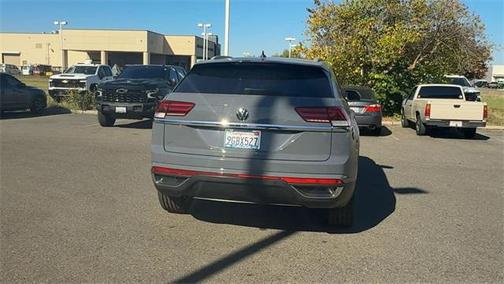 2021 Volkswagen Atlas Cross Sport 2.0T SE w/Technology