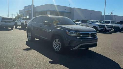2021 Volkswagen Atlas Cross Sport 2.0T SE w/Technology