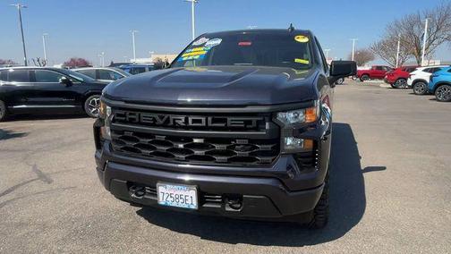 2022 Chevrolet Silverado 1500 Custom