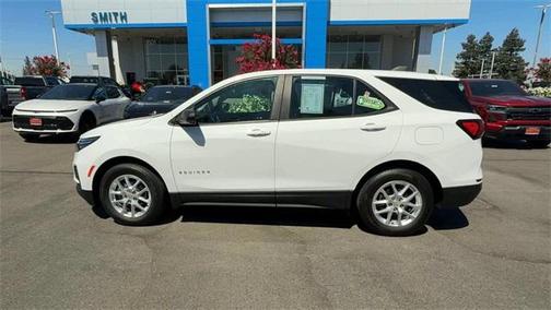 2022 Chevrolet Equinox LS