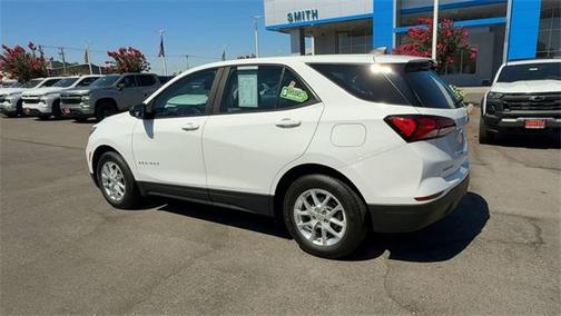 2022 Chevrolet Equinox LS