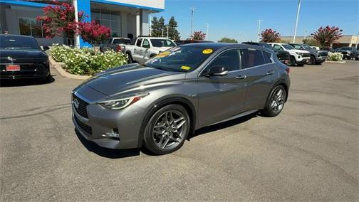2018 INFINITI QX30 Sport