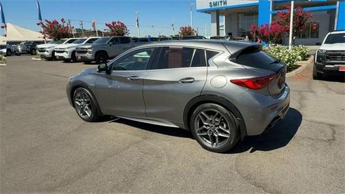 2018 INFINITI QX30 Sport
