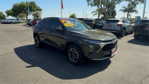 2024 Chevrolet Trax LT