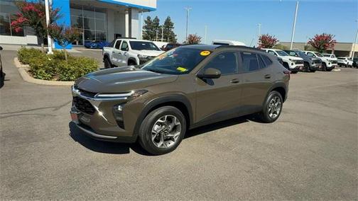 2024 Chevrolet Trax LT