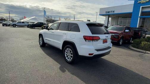 2022 Jeep Grand Cherokee Laredo