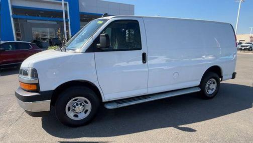 Summit White 2024 Chevrolet Express 2500 RWD 2500 Regular Wheelbase WT