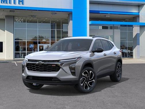Sterling Gray Metallic 2026 Chevrolet Trax FWD 2RS