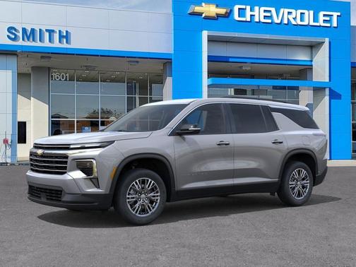 Sterling Gray Metallic 2026 Chevrolet Traverse LT