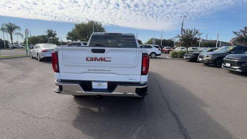 Summit White 2025 GMC Sierra 1500 SLT