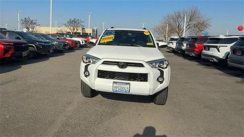 2023 Toyota 4Runner SR5 Premium