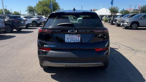 Mosaic Black Metallic 2023 Chevrolet Bolt EUV FWD LT
