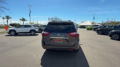 2019 Toyota Sienna Limited