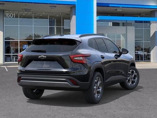 Mosaic Black Metallic 2026 Chevrolet Trax LT