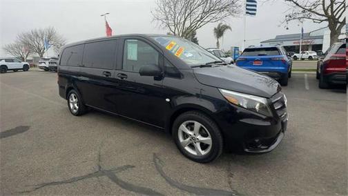 2019 Mercedes-Benz Metris Base