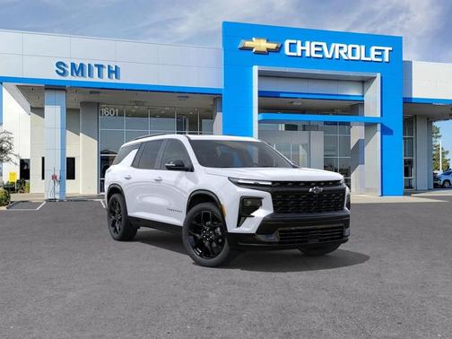 Polar White Tricoat 2026 Chevrolet Traverse RS