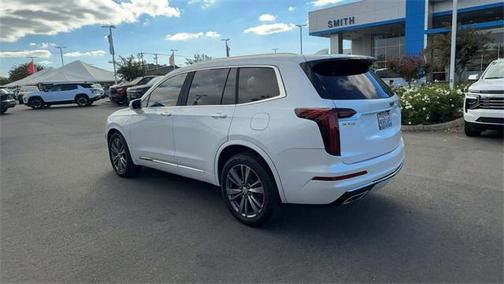 2020 Cadillac XT6 Premium Luxury FWD