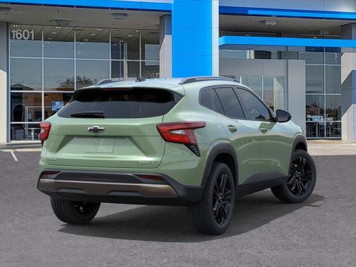 Cacti Green 2026 Chevrolet Trax FWD ACTIV