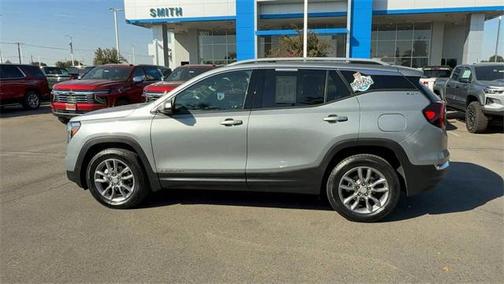 2024 GMC Terrain SLT