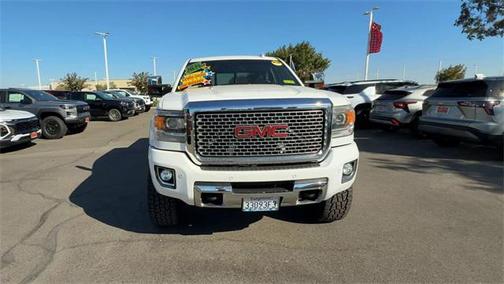 2016 GMC Sierra 2500 Denali
