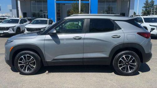 Sterling Gray Metallic 2025 Chevrolet Trailblazer LT