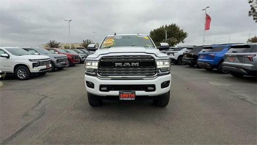 2021 RAM 3500 Limited Mega Cab 4x4 6'4' Box