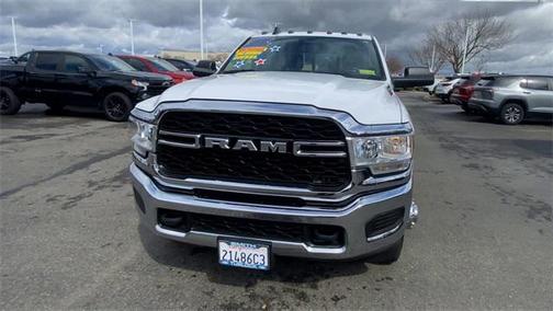2020 RAM 3500 Tradesman Crew Cab 4x4 8' Box