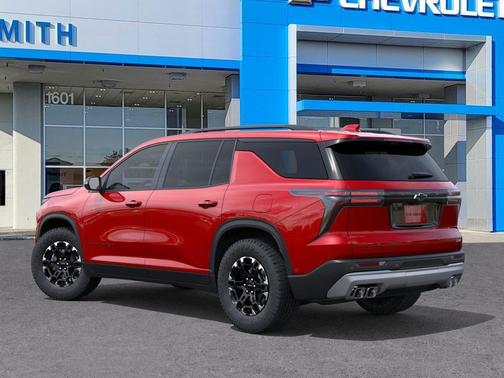 Radiant Red Tintcoat 2027 Chevrolet Traverse AWD Z71