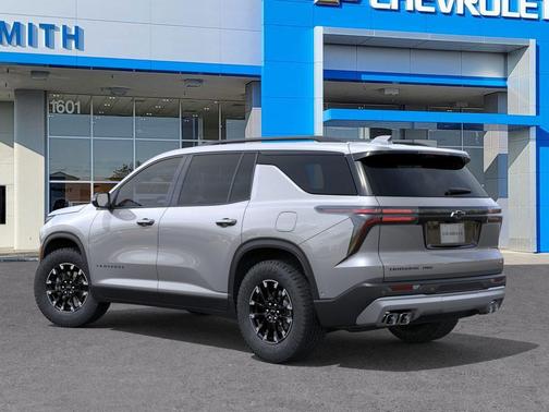 Gray 2026 Chevrolet Traverse AWD Z71