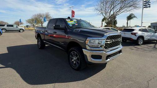 2022 RAM 2500 Big Horn Crew Cab 4x4 6'4' Box