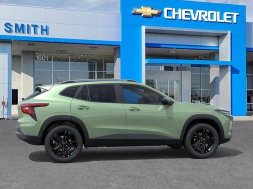 Cacti Green 2026 Chevrolet Trax FWD ACTIV