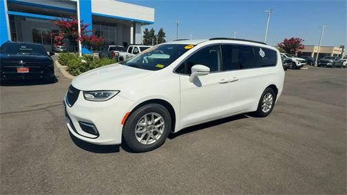 2022 Chrysler Pacifica Touring L