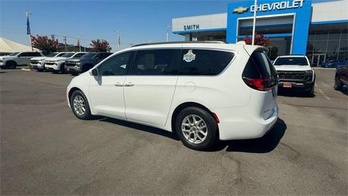 2022 Chrysler Pacifica Touring L