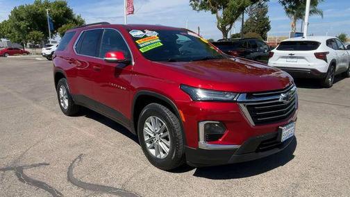 Radiant Red Tintcoat 2023 Chevrolet Traverse LT Cloth