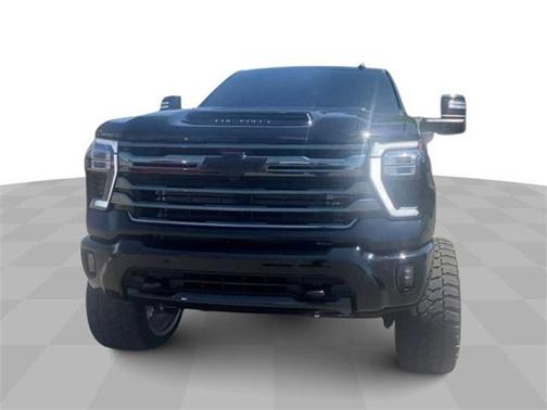 Black 2024 Chevrolet Silverado 2500 High Country