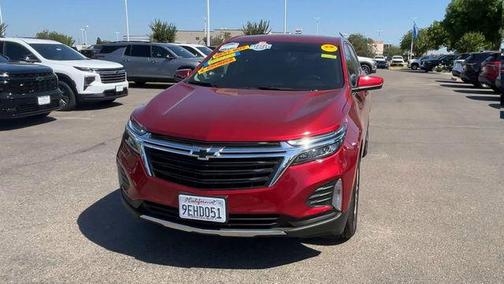 Radiant Red Tintcoat 2023 Chevrolet Equinox 1LT
